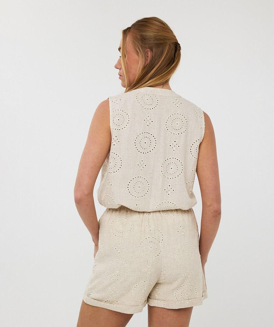 Esq 09201 Embroidery Linen Blouse