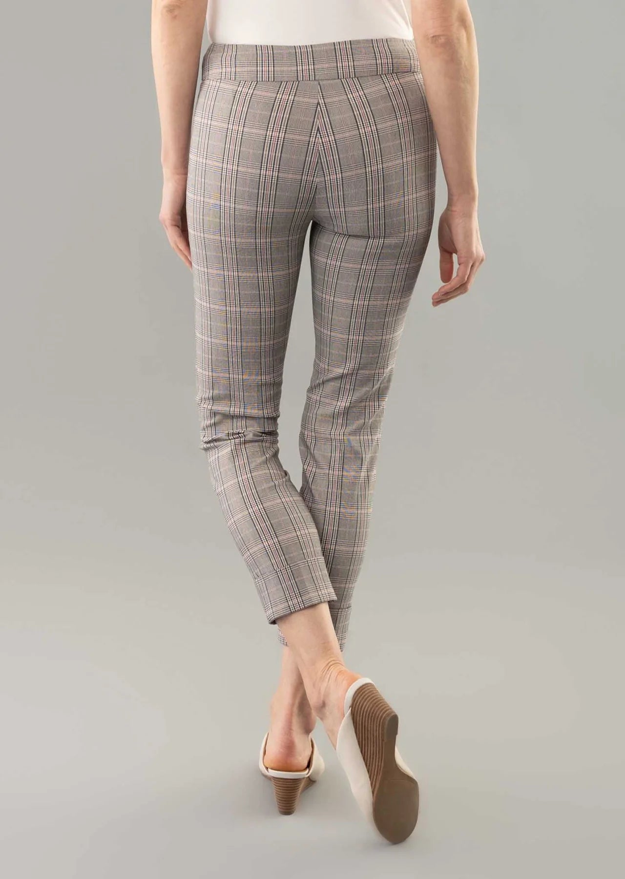 Lis 1108-1096 Birmingham Plaid 26'' Crop Ankle Pant With Cuffs