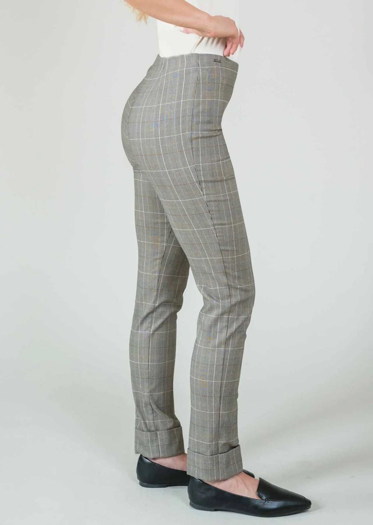 Lis 1202-1138 Feline Plaid Ankle Pant