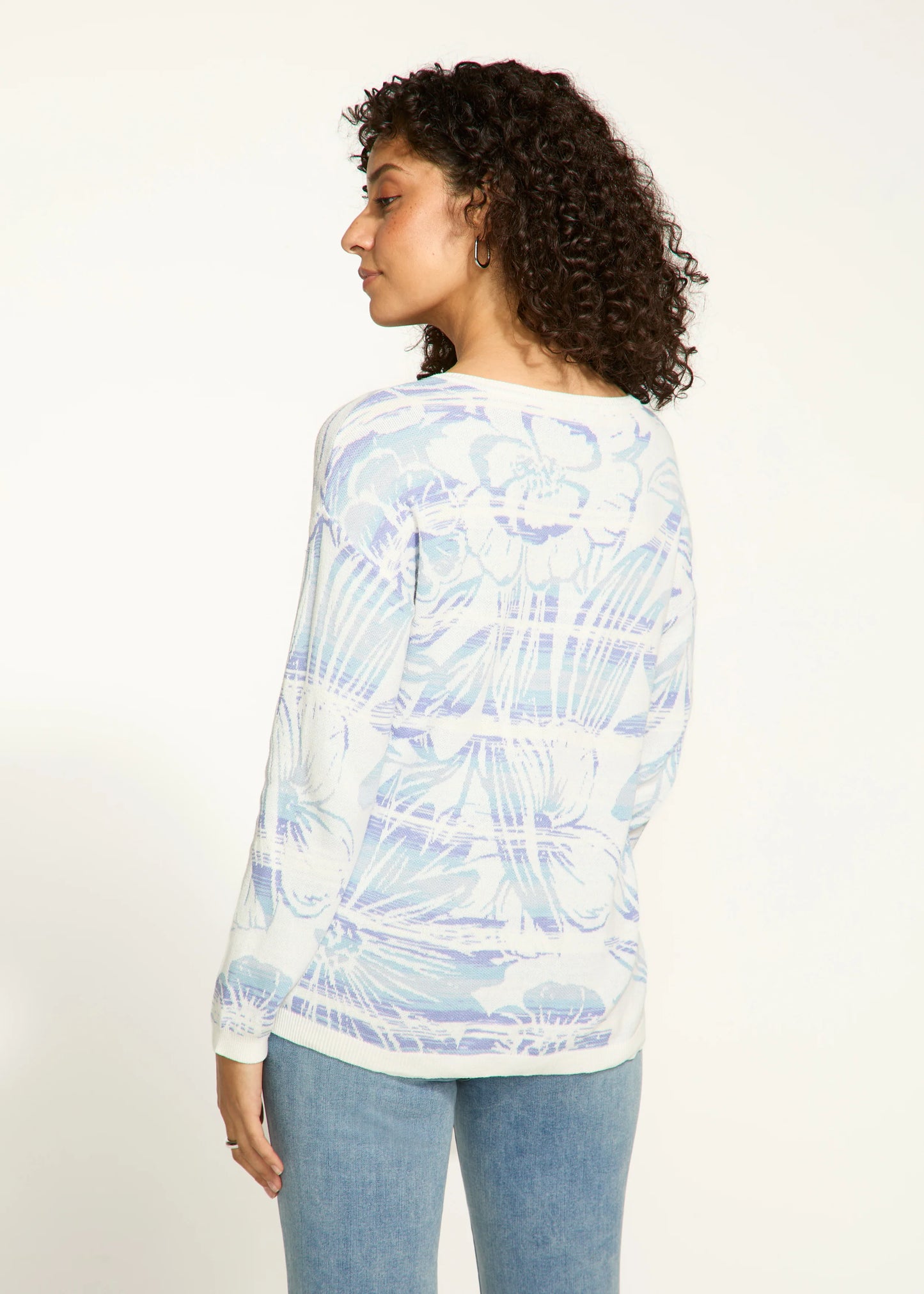 FDJ 1623764 Jaquard V-Neck Sweater