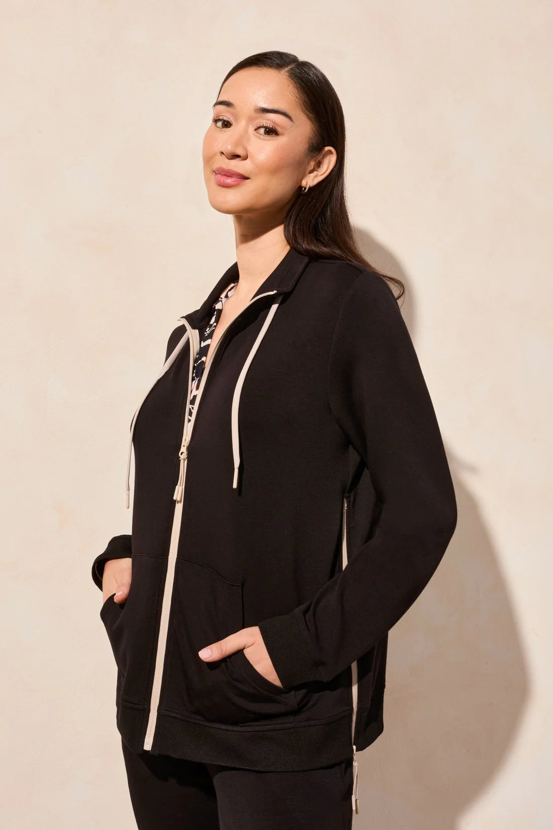 Tri 2064o Techno Lux Textured Mock Neck Cardigan