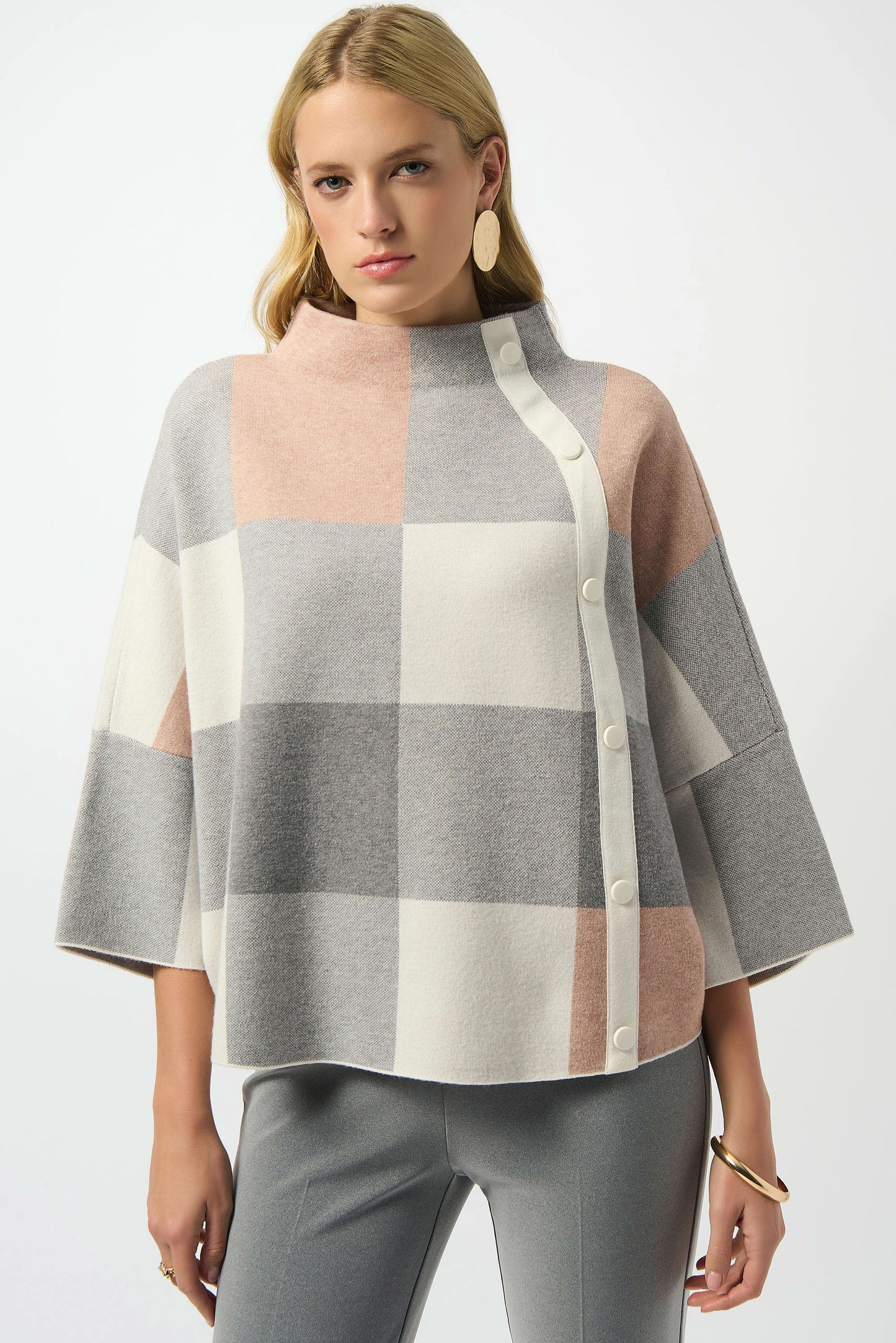J.R 243948F25 Plaid Jacquard Sweater Knit Top