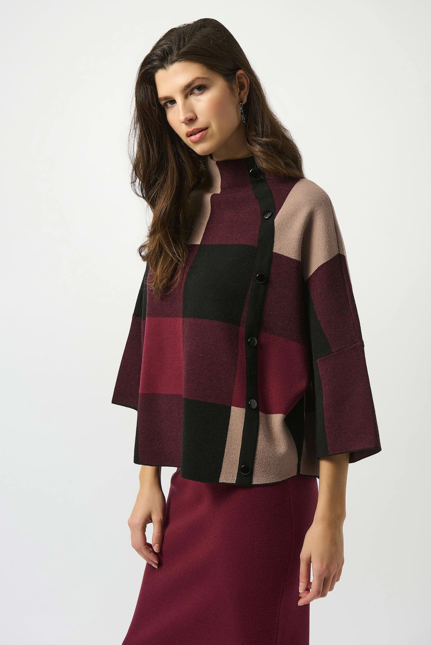 J.R 243948F25 Plaid Jacquard Sweater Knit Top