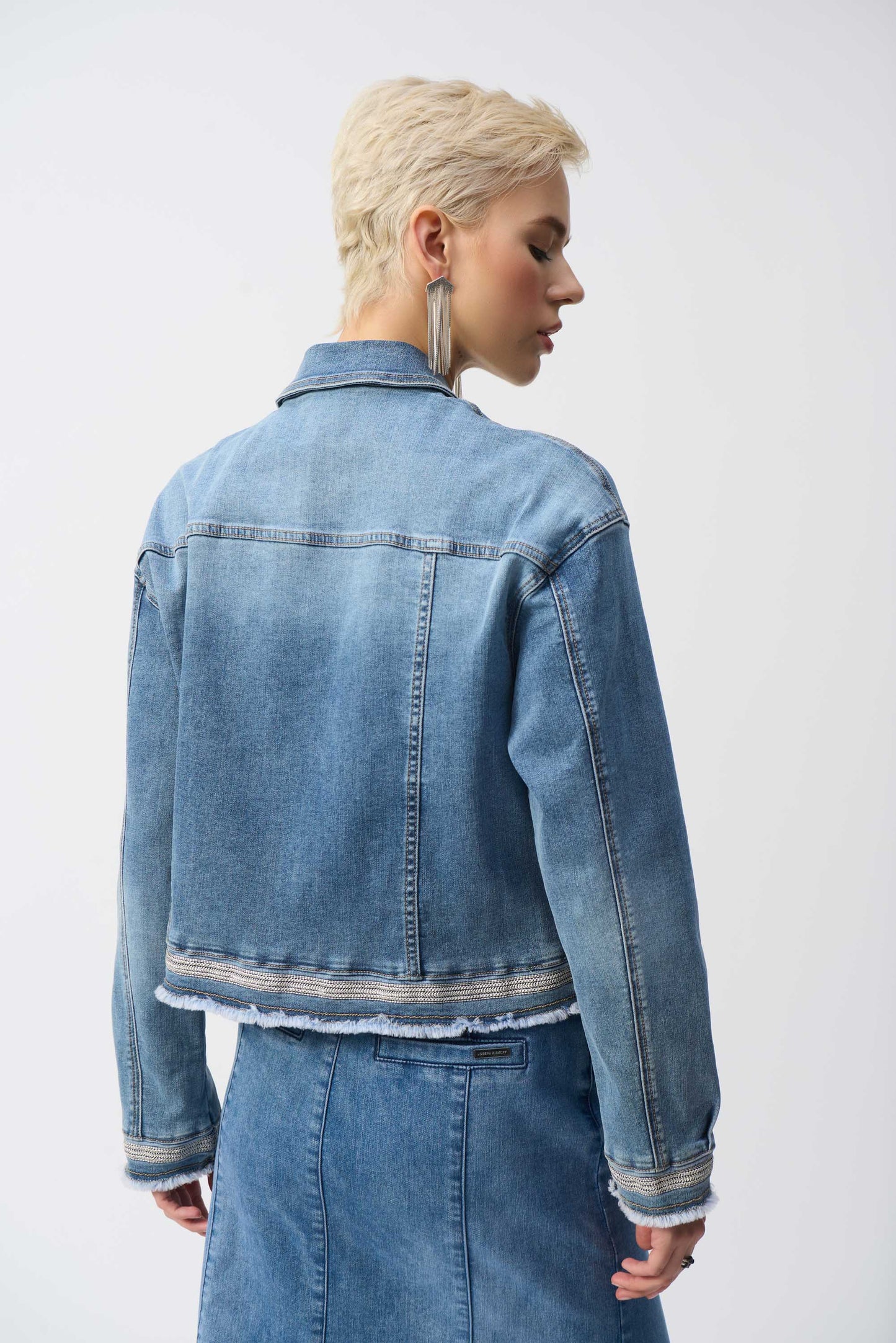 J.R 251953 Stretch Denim Jacket with Embroidery
