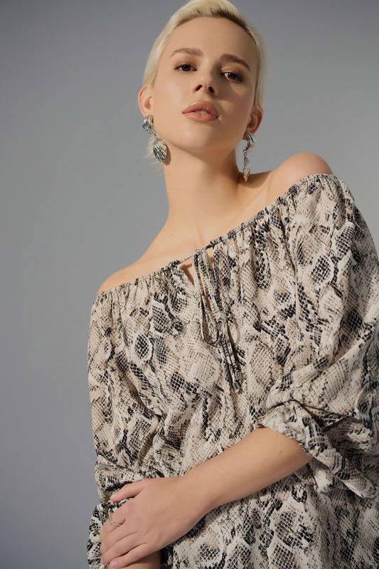 J.R 252241 Woven Gauze Python Print Flared Top