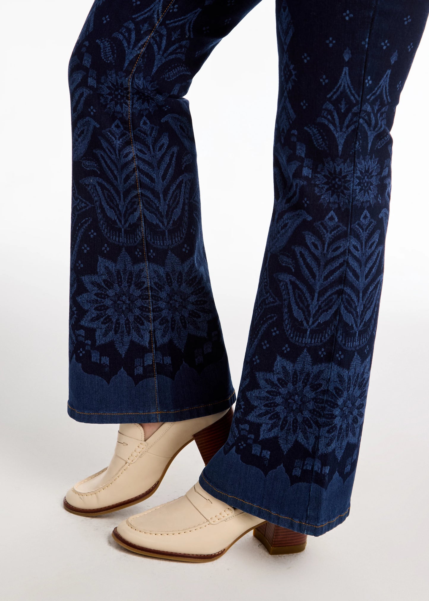 FDJ 2604779 Olivia Flare Leg Denim