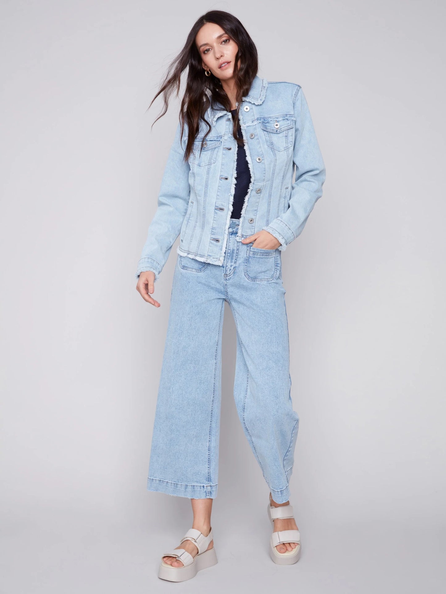 C.B 5478 Cropped Wide Legged Jeans