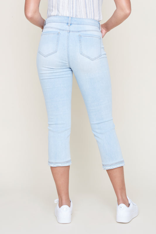 R. 8111D Denim Capri