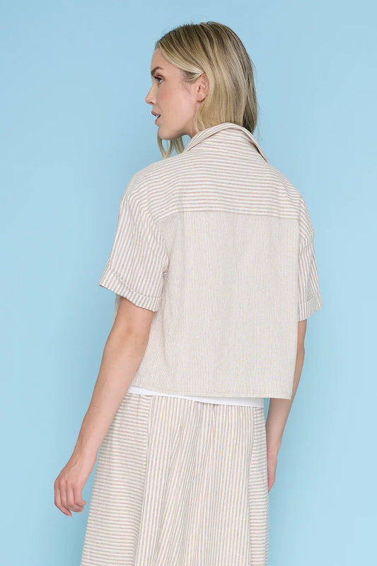 Pic ZM213 09-GOES-03 Button-Front Top with Drawstring