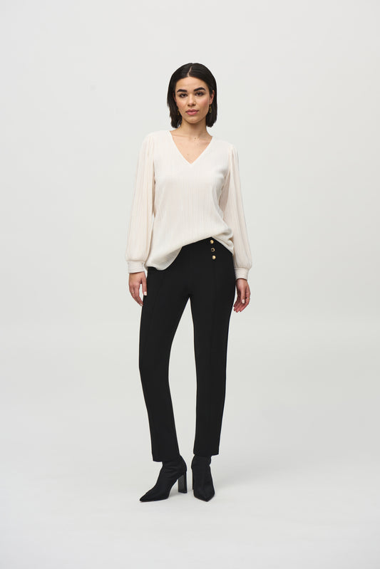 J.R 244163 Pleated Knit Boxy V-Neck Top