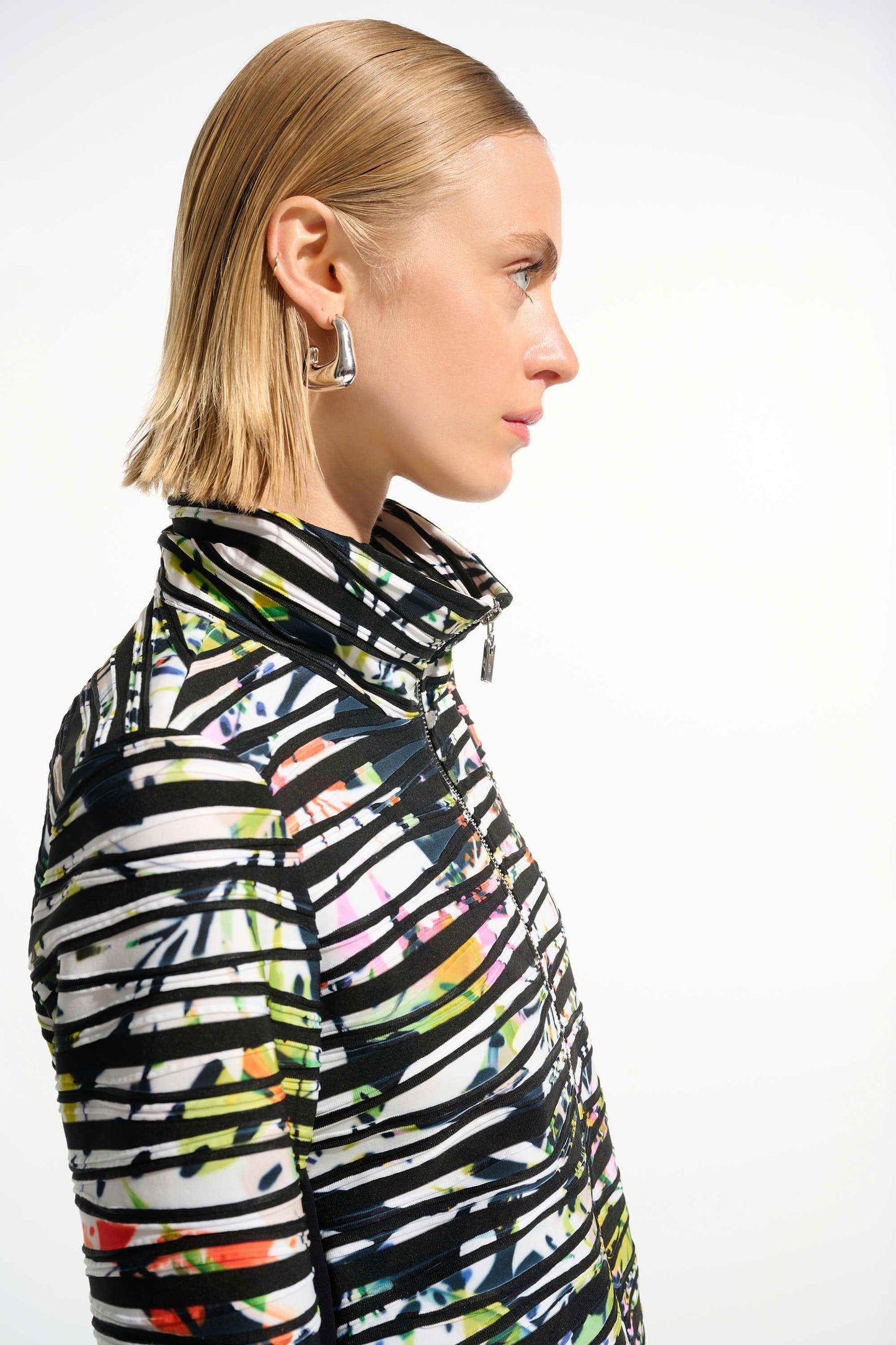 J.R 261644 Cascade Knit Tropical Print Jacket With Contrast Panel