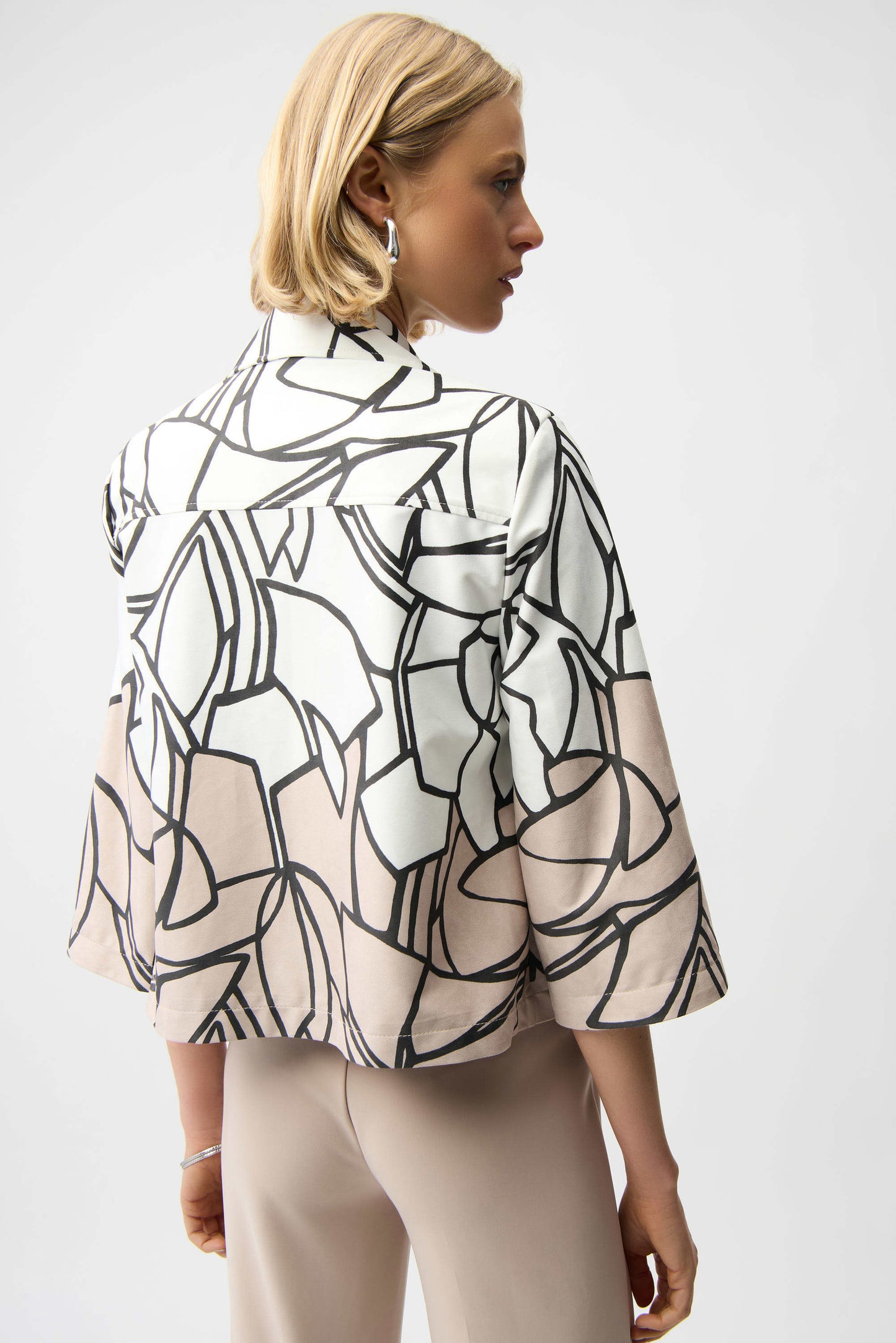 J.R 261908  Faux Suede Abstract Print Swing Jacket