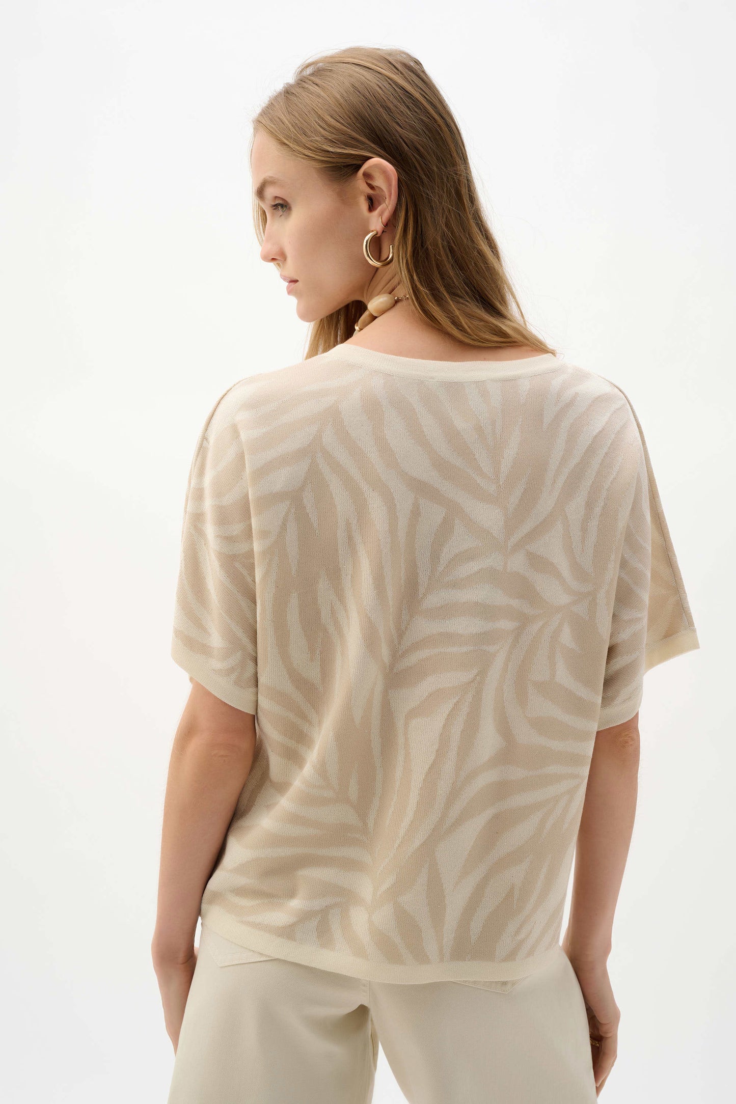 J.R 262956 Viscose Jacquard Knit Tropical Print Sweater