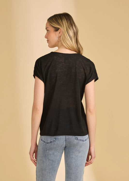 FDJ 3141451 Short Sleeve Split Neck Top