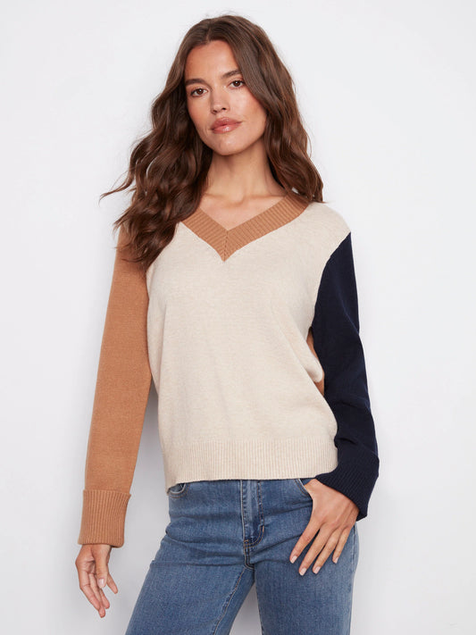 C.B C2853 Colorblock V-Neck Sweater