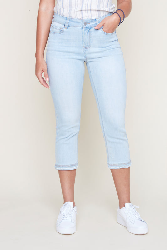 R. 8111D Denim Capri