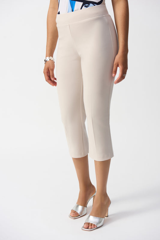 J.R C143105 Classic Capri Pant