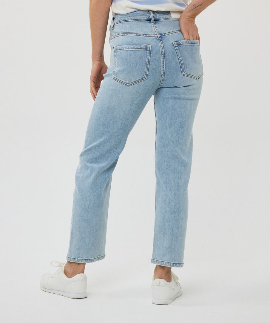 Esq 12009 Embroidered Jeans