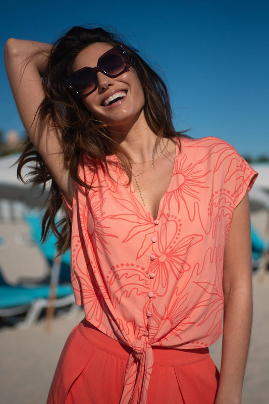 Tri 7007xx Printed Tie-Hem Button-Front Blouse